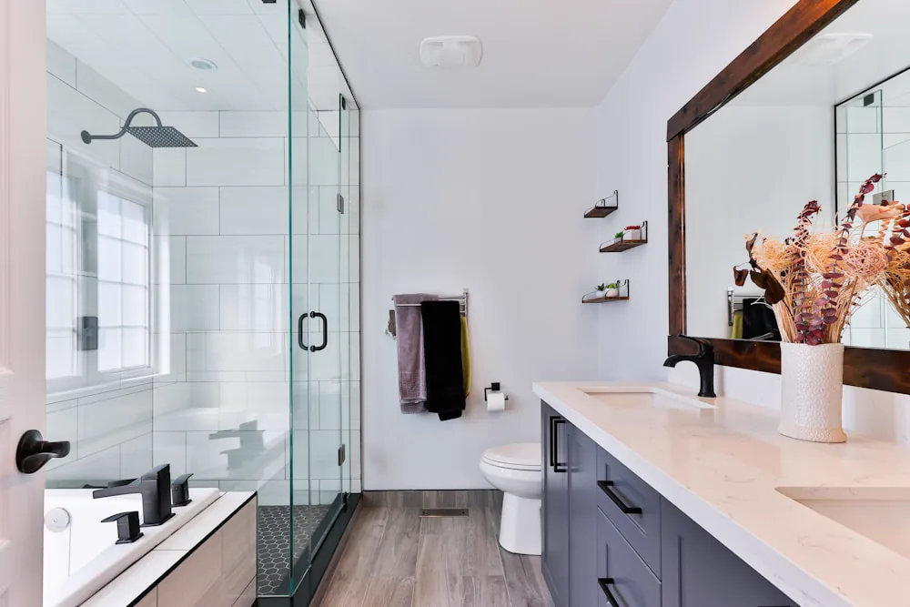 Spotless modern bathroom after deep cleaning